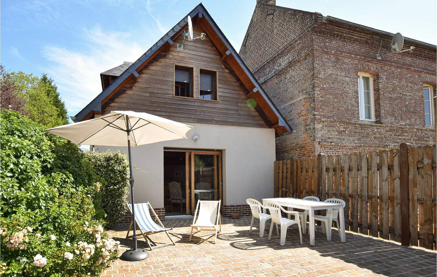 Foto 8 von 15: Le Bourg-Dun Wohnung: Parkplatz, TV, Angeln, Internet (75qm)