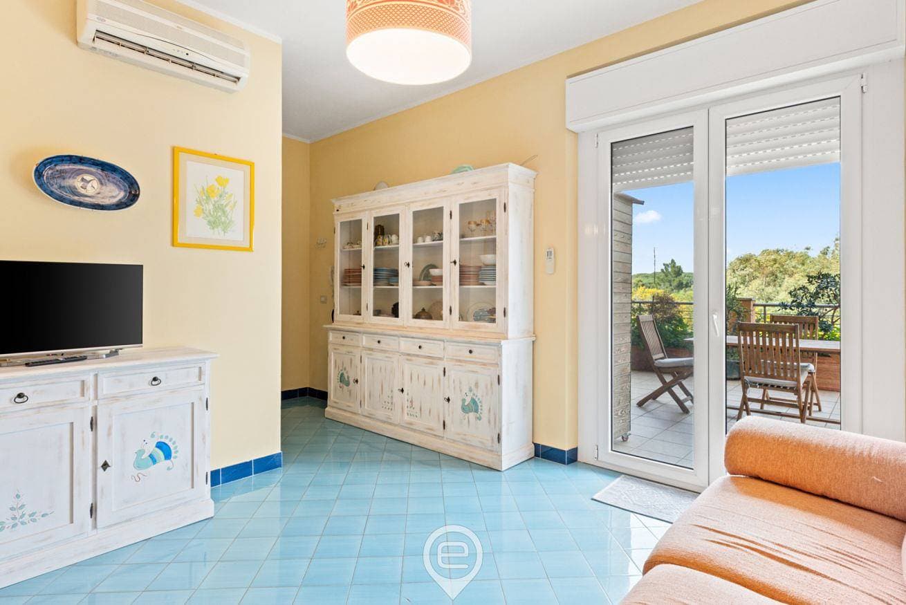 Foto 11 von 41: Ferienwohnung für 4 Personen mit Balkon/Terrasse