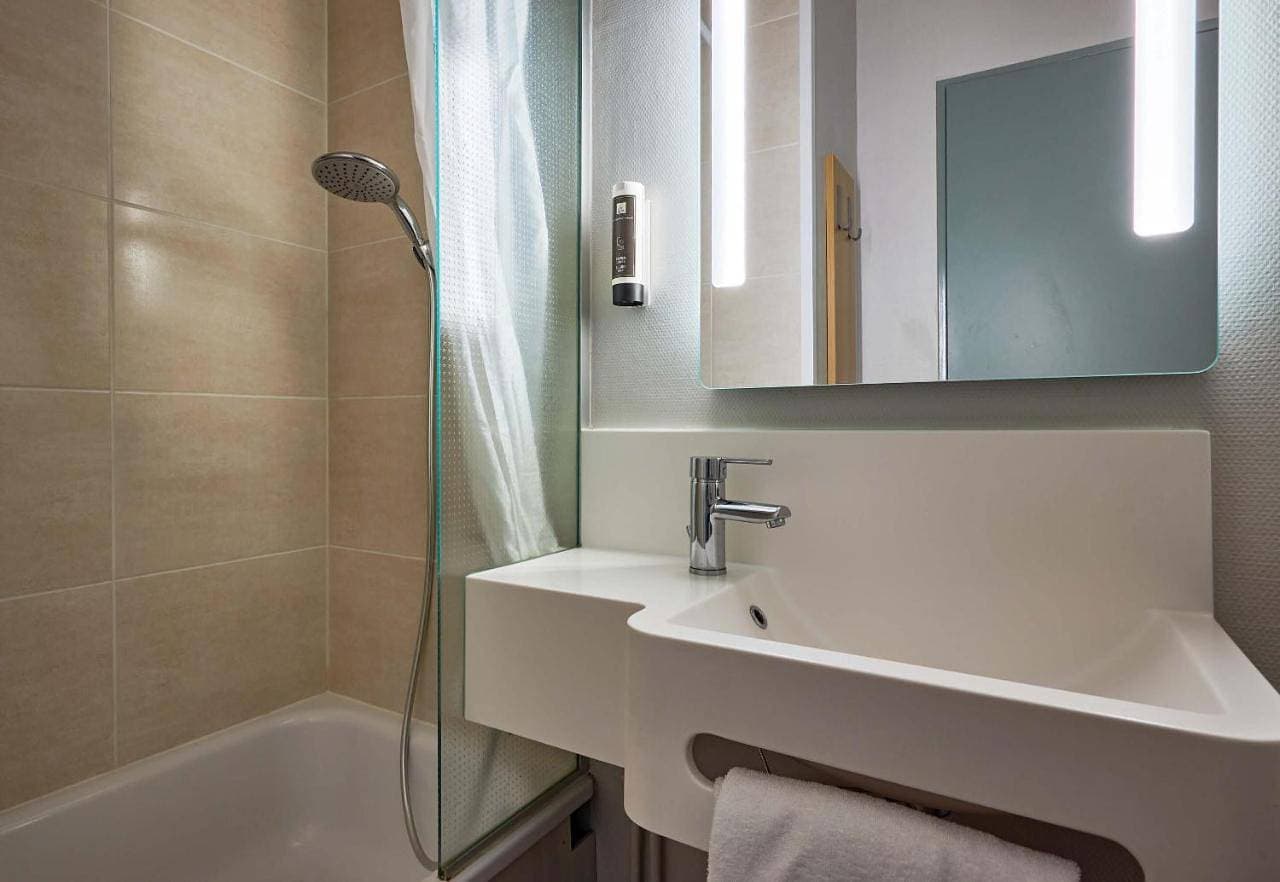 Foto 7 von 11: Classic Quadruple Room