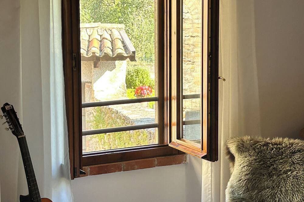 Foto 12 von 30: Wunderschöne Ferienwohnung in Vigole mit traumhaftem Blick über den Gardasee