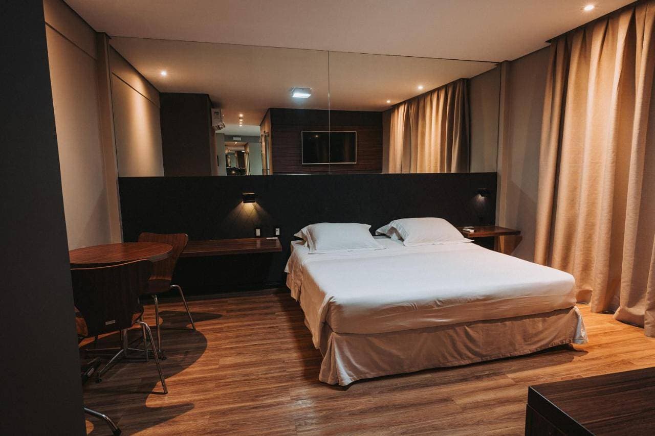 Foto 4 von 29: Suite with Hot Tub
