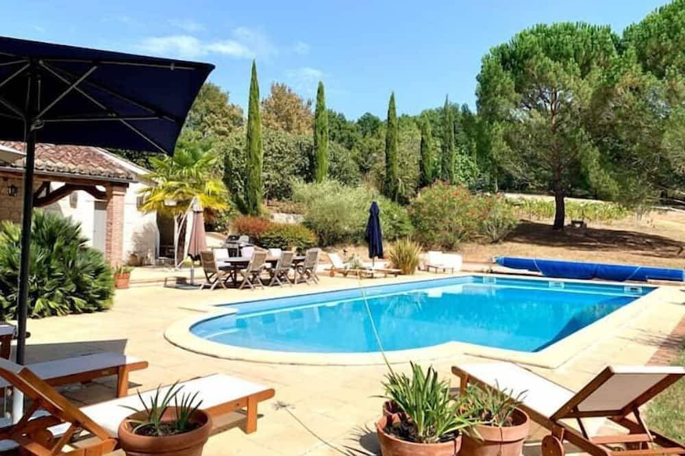 Luxury holidays in Gascony 1