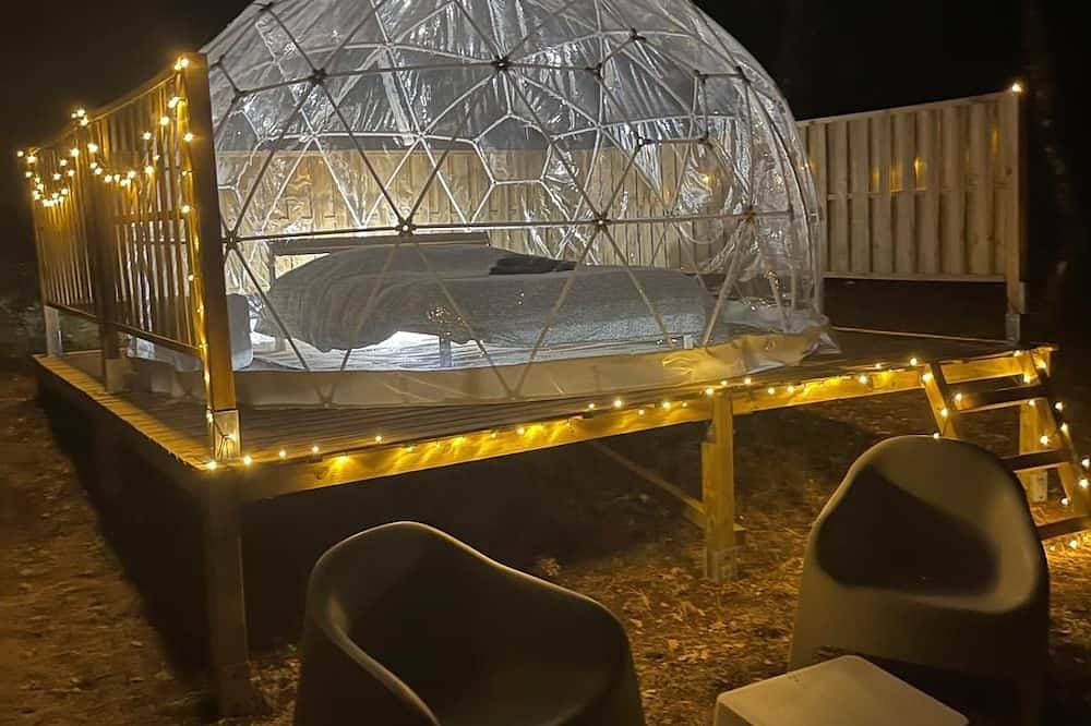 Cosmos Dome: A Unique Getaway Under the Stars 1