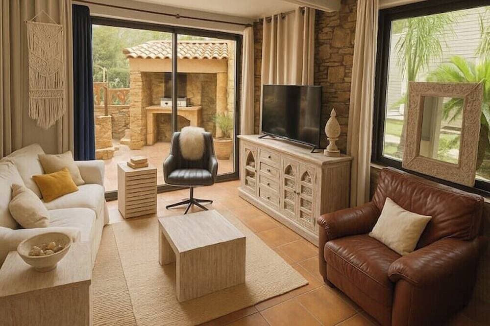 Foto 3 von 30: Exotic escape - luminous, charming veranda
