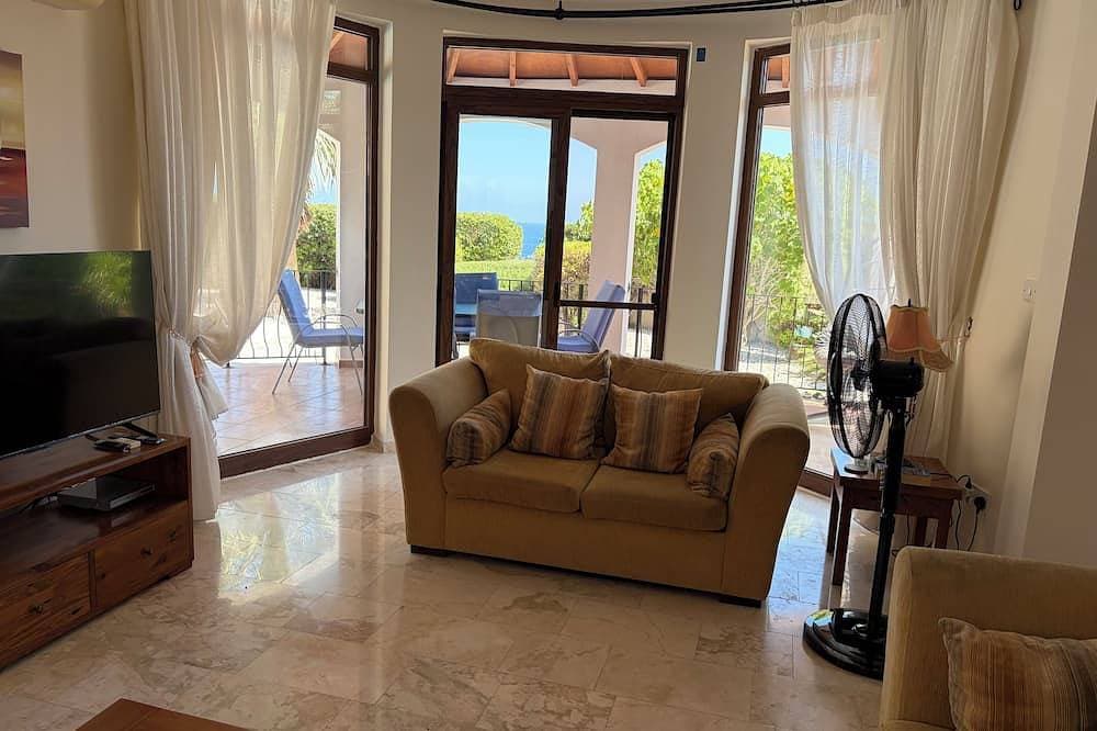 Foto 8 von 30: Spektakuläre und außergewöhnliche Luxusvilla am Meer mit kostenlosem WLAN