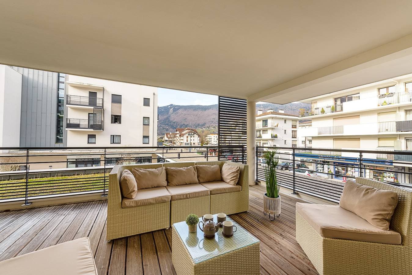 Foto 10 von 23: Ferienwohnung für 6 Personen mit Terrasse