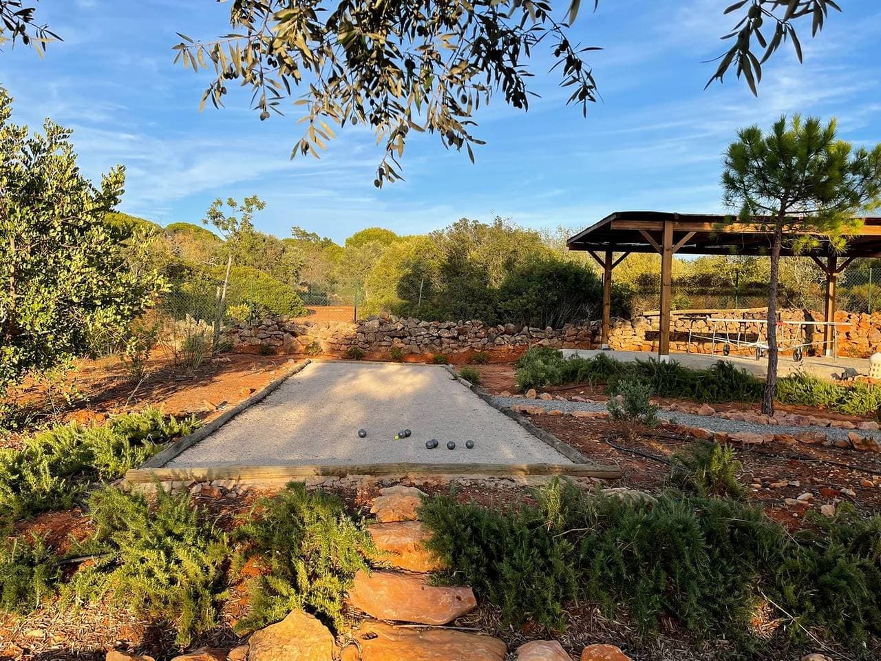 Foto 6 von 41: Portucasa — Casa Colinas Roxas