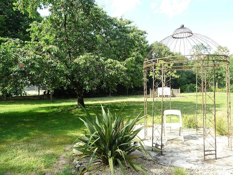 Foto 4 von 29: Villa