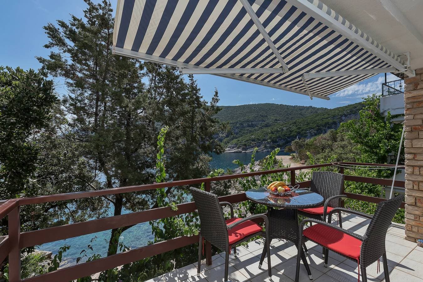 Studio Appartement am Strand Bucht Pokrivenik, Hvar As-14345-a 1