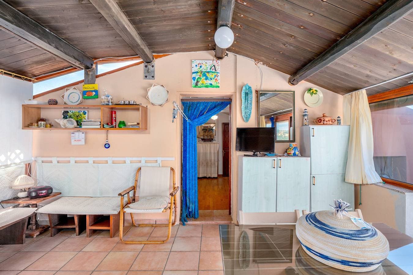 Foto 4 von 24: Gemütliche Dachgeschosswohnung "Sul Mare a Santa Teresa" mit WLAN, Meerblick, Terrasse