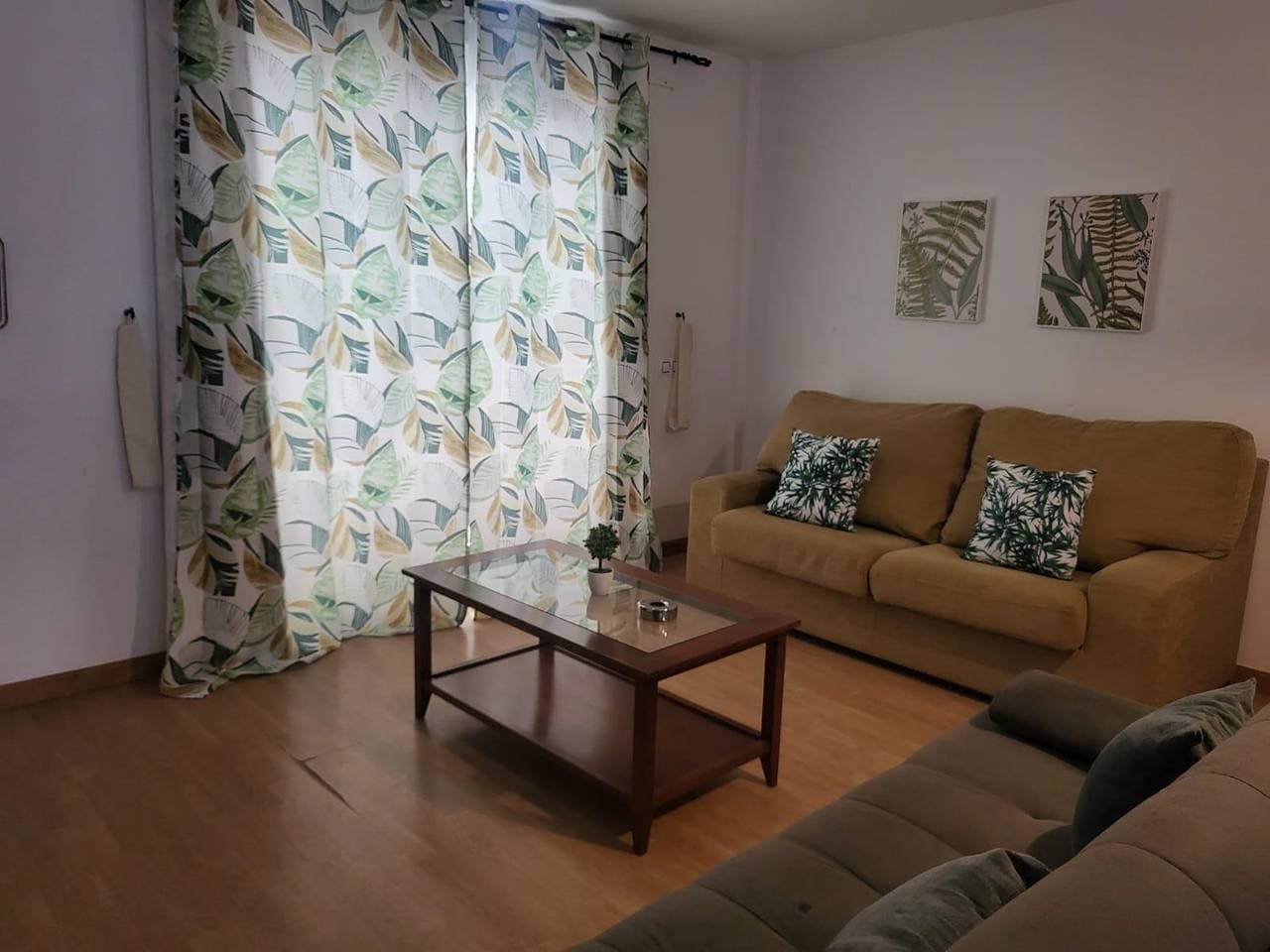 Foto 12 von 35: Ferienwohnung für 6 Personen mit Balkon/Terrasse