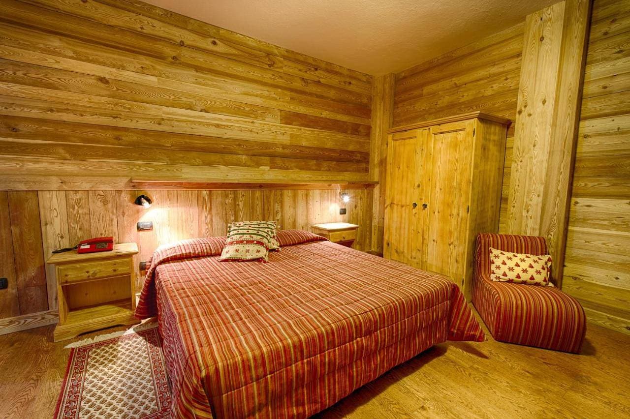 Foto 9 von 11: Quadruple Room