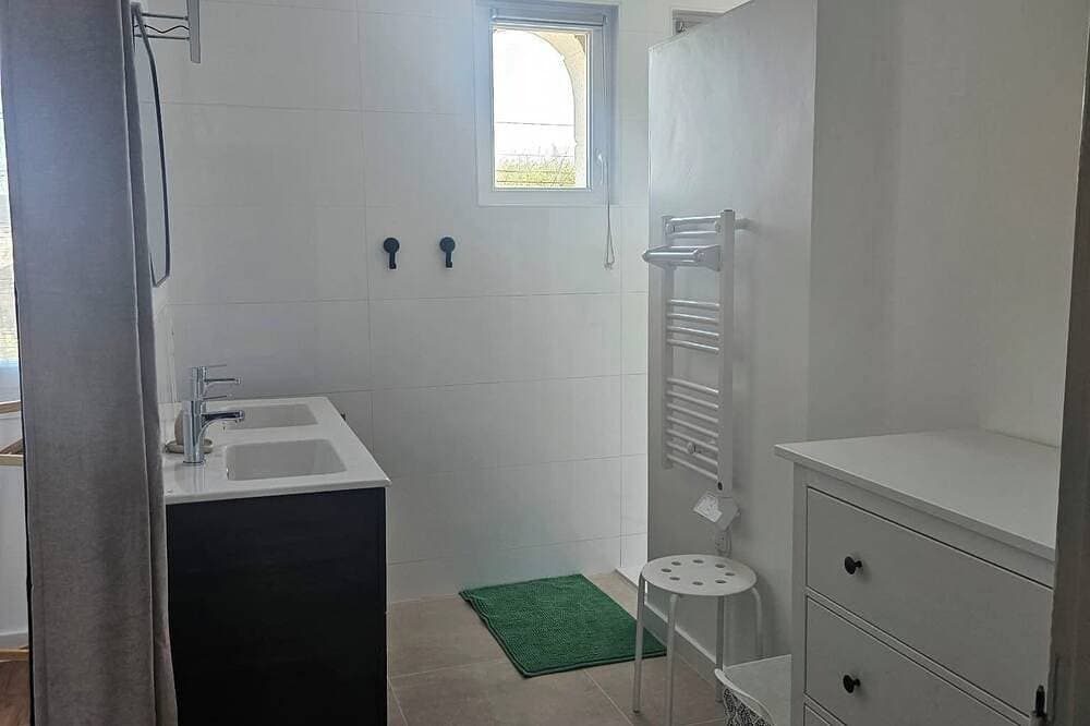 Foto 6 von 30: Strände in 100 m - Sauna - Freizeit, Entspannung - Familienorientiert, Ruhig, Eingezäuntes Grundstück. 4****