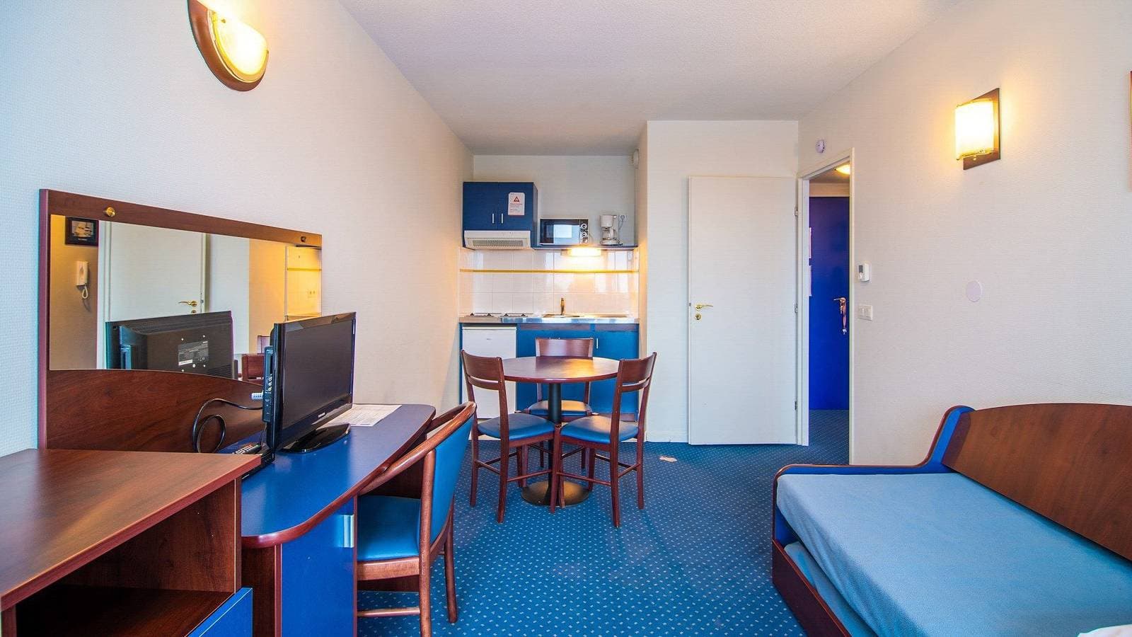 Foto 2 von 32: Studio für 2 Personen mit Whirlpool