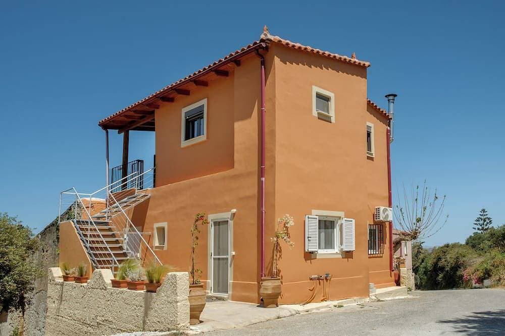 Foto 12 von 23: Cozy Retreat - Discover tranquility in Maleme, Crete.