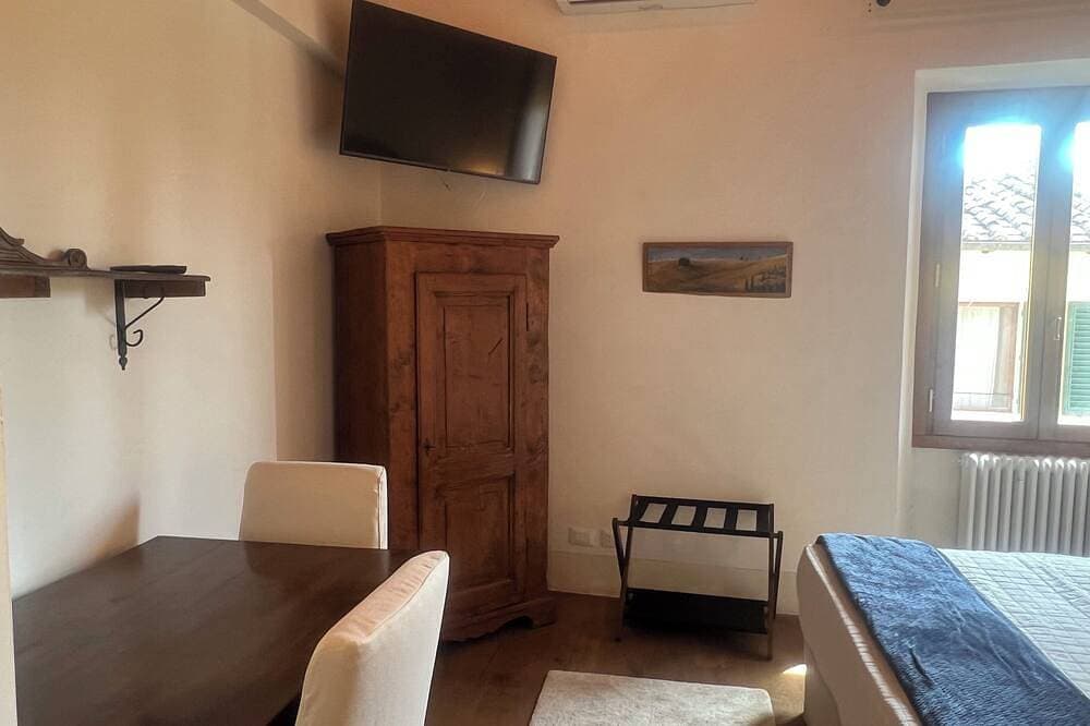 Foto 5 von 16: Lo Studiolo - A charming Studio in Chianti near Florence