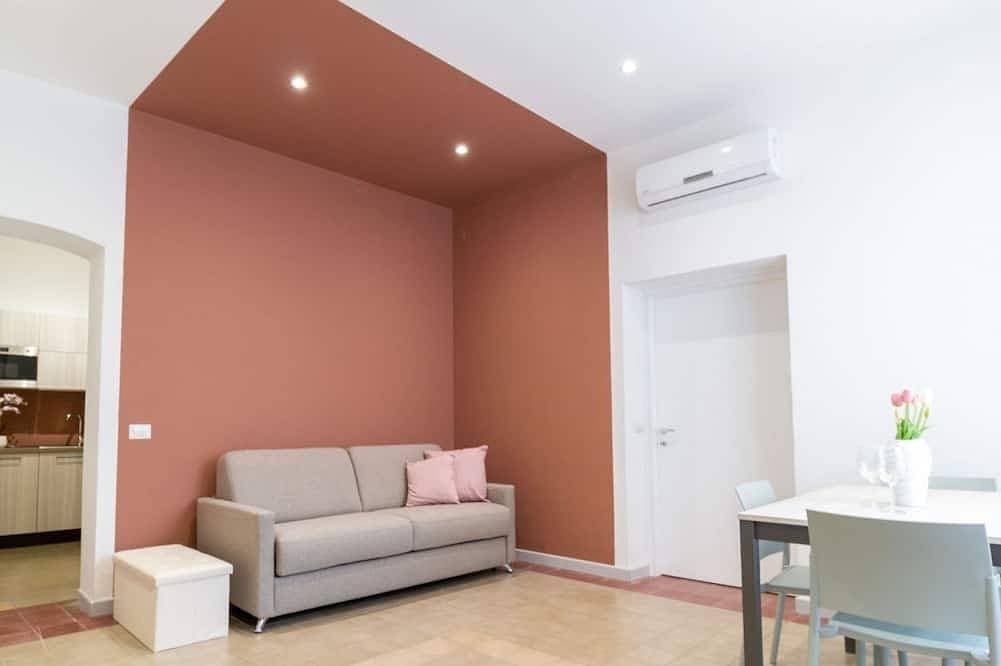Xenia Boutique House 2 1