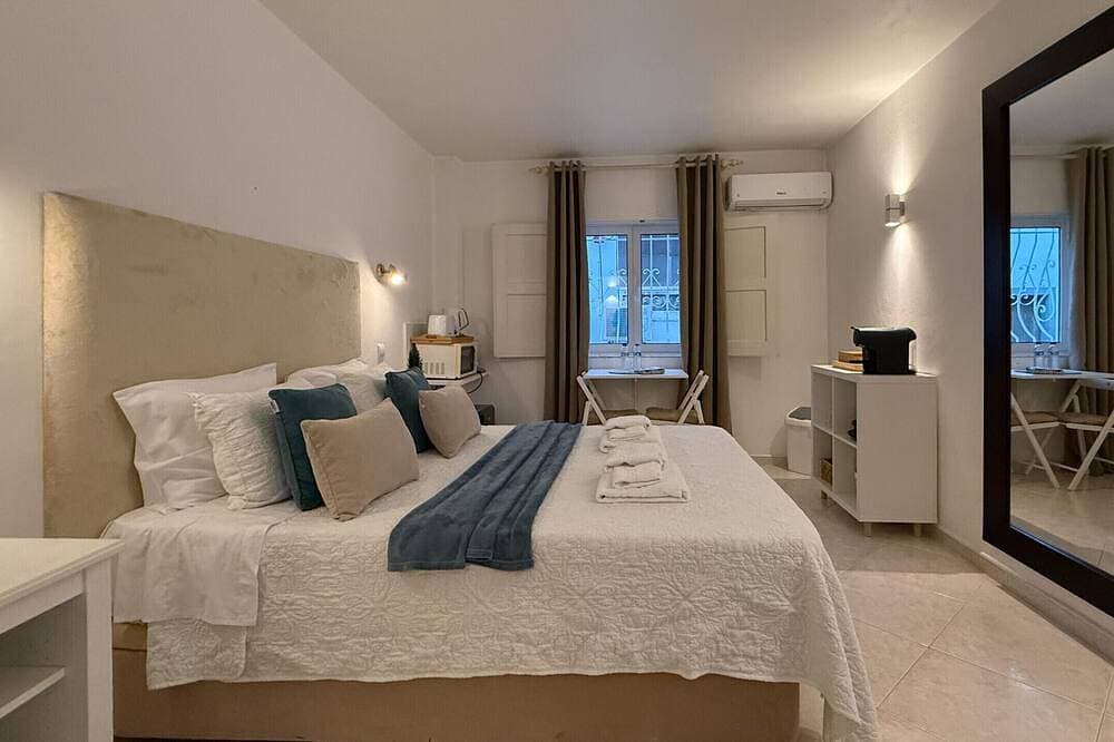 Foto 2 von 28: Sofeelings Quarto Praia_Piso 1, Baixa de Albufeira