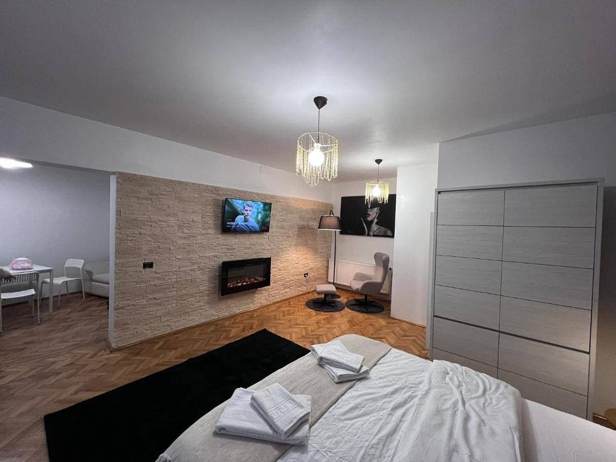 Foto 4 von 21: King Studio with Sofa Bed