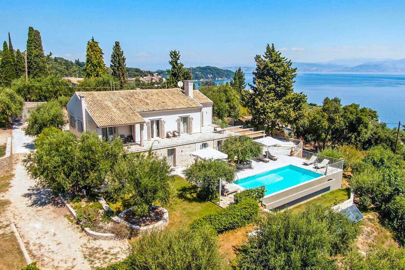 Villa 1