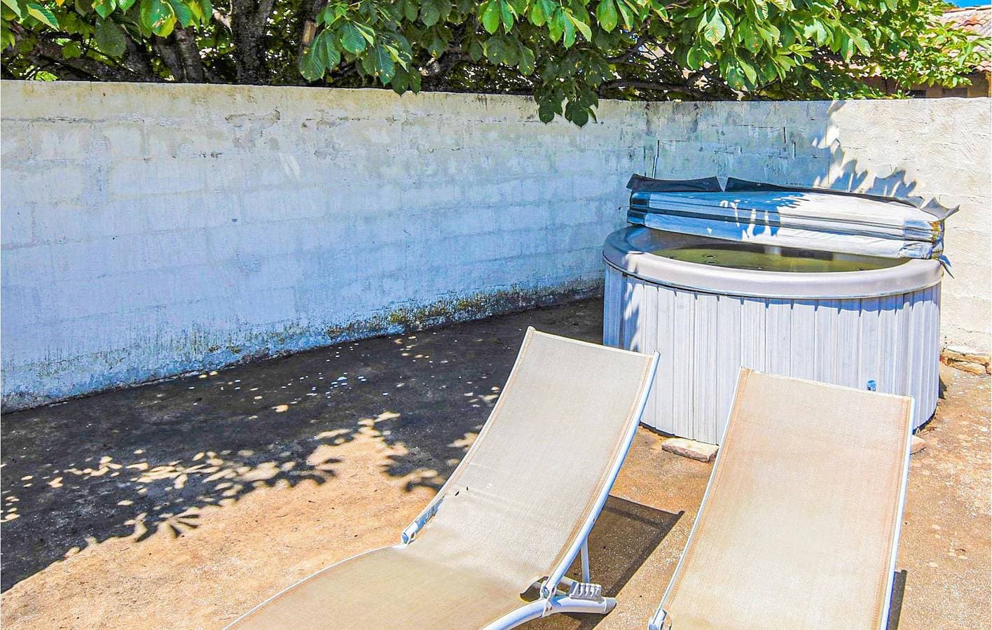 Foto 4 von 23: Appartement mit Bergblick, Pool und Parkplatz