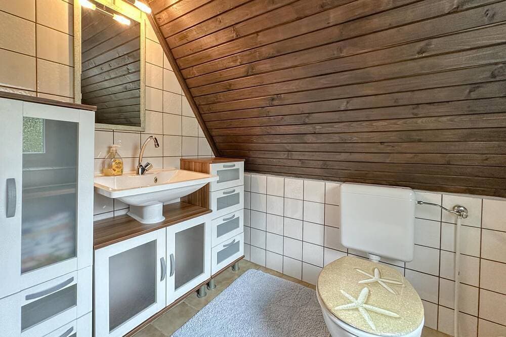 Foto 5 von 21: Freistehendes Ferienhaus mit schöner Terrasse