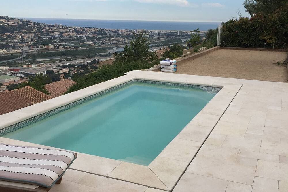 Foto 10 von 15: A 15 mn de l Aèroport, Villa sur les Hauteurs de St Laurent du var