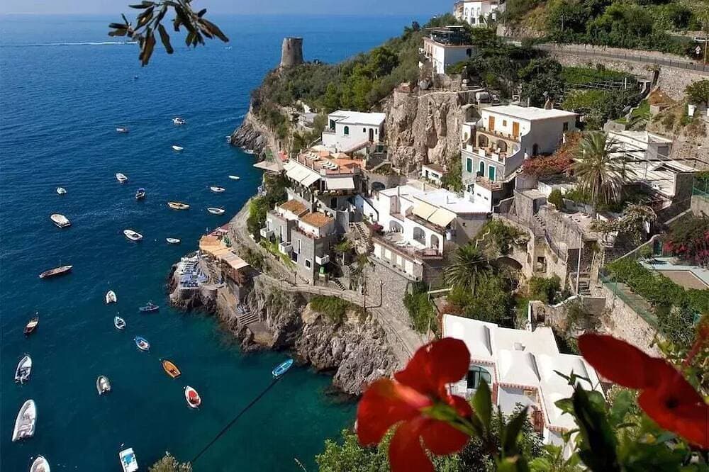 Foto 8 von 14: A beautifully decorated studio flat with breathtaking seaview terrace