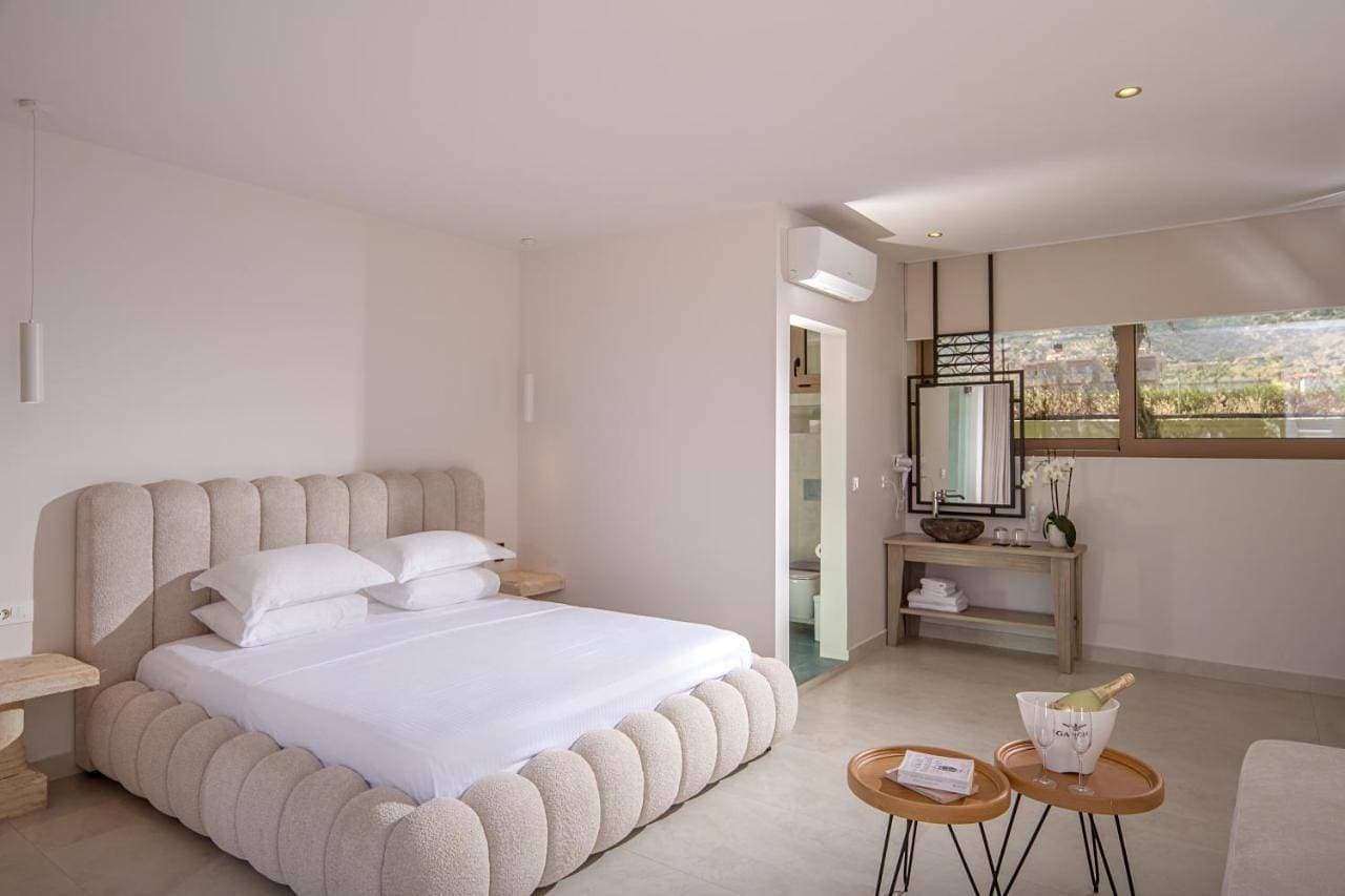 Parthenis Hotel & Suites 1