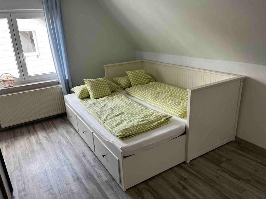 Foto 10 von 43: Three-Bedroom House