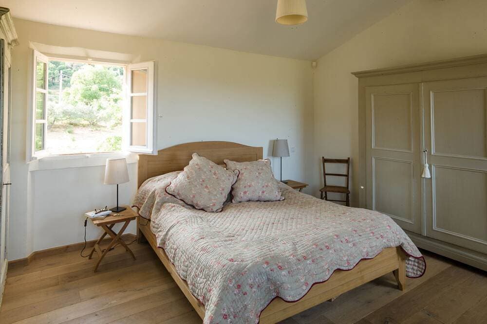 Foto 4 von 30: Hübsche Villa mit Pool in ruhiger Landschaft in der Nähe der Strände von St. Tropez