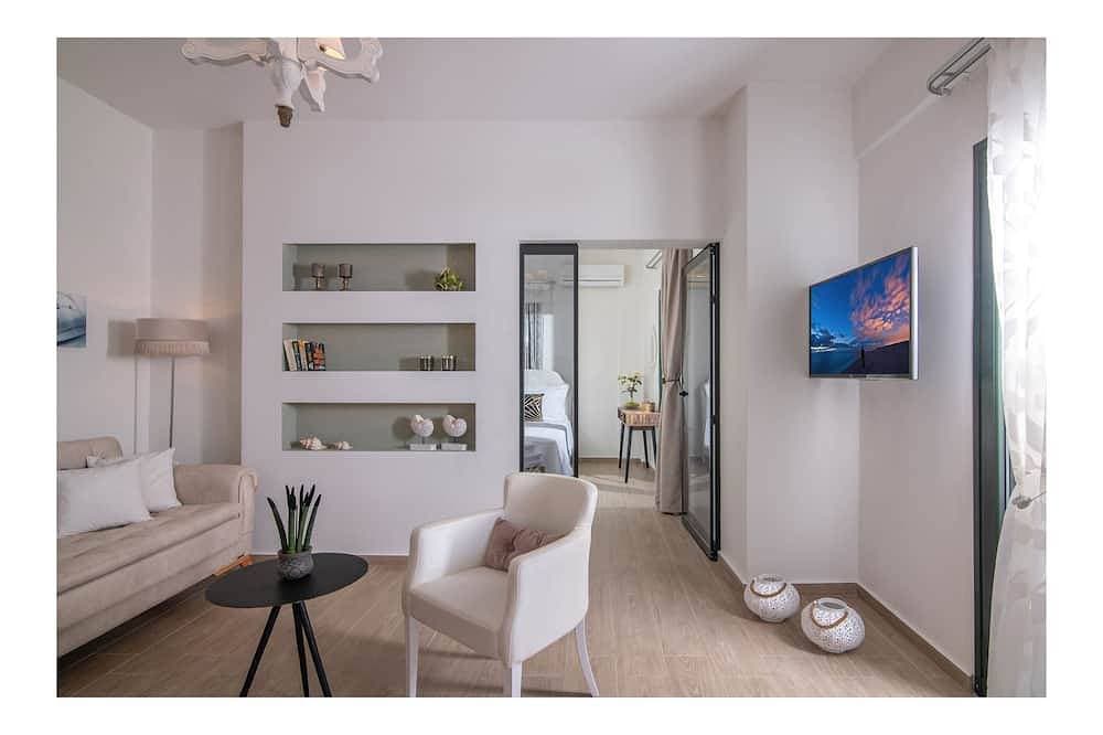Foto 3 von 8: New Aether Apartment near the sea
