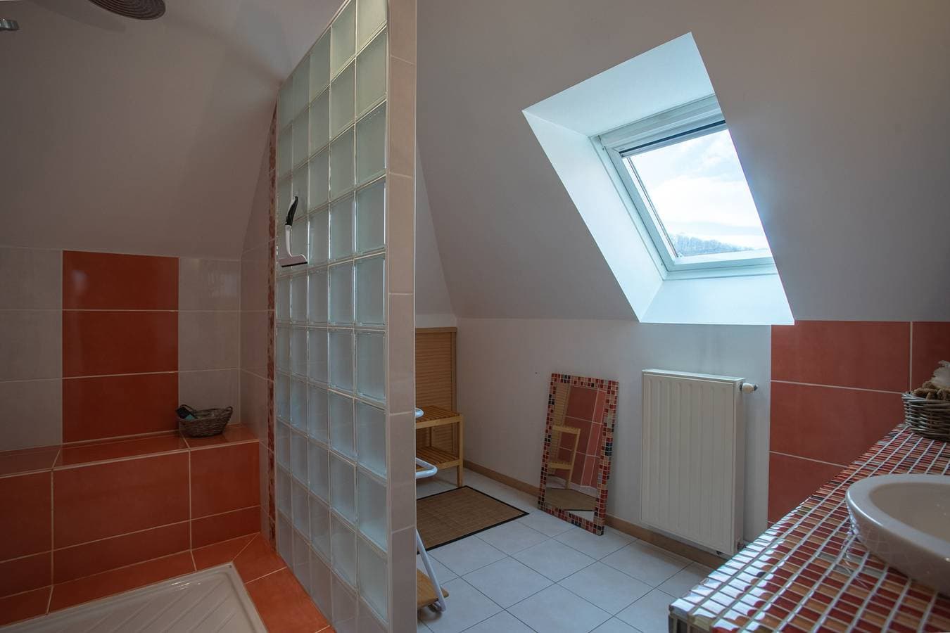 Foto 9 von 20: Gästezimmer in Laroin für 2 bis 4 Personen – Zwischen Natur und Lebensfreude