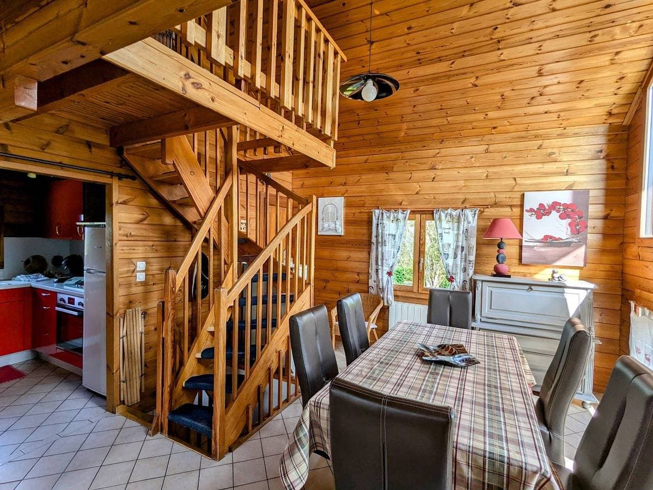 Foto 5 von 36: Gemütliches Chalet mit Privatpool in Val-d'Ajol, 3 Schlafzimmer
