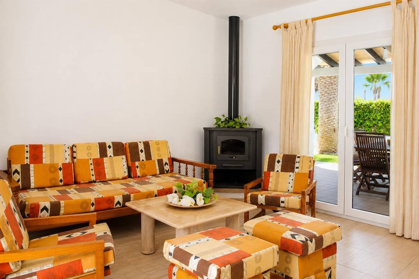 Foto 6 von 19: Villa für 8 Personen mit Garten