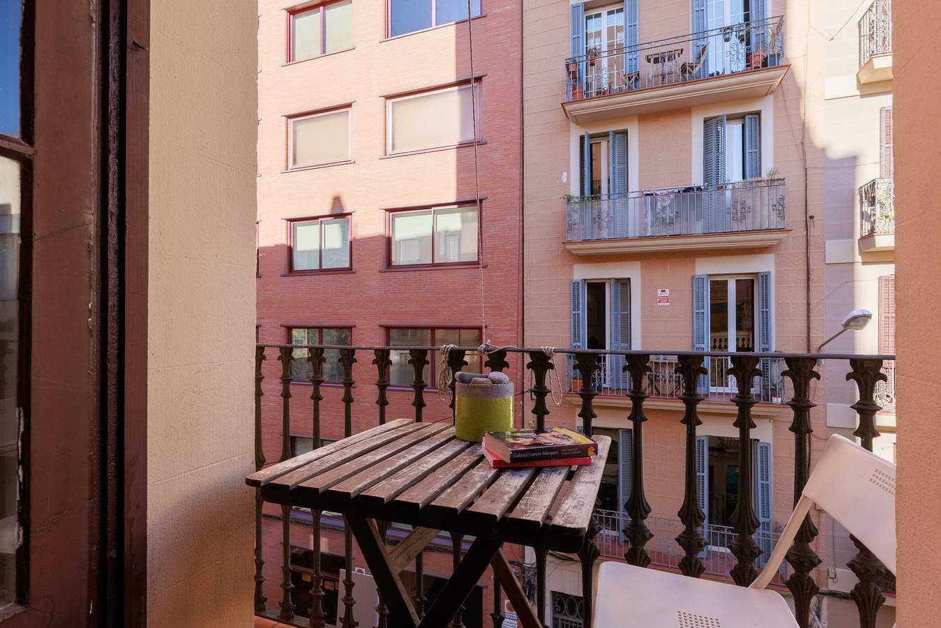 Foto 3 von 28: Turo Park, precioso apartamento con balcón