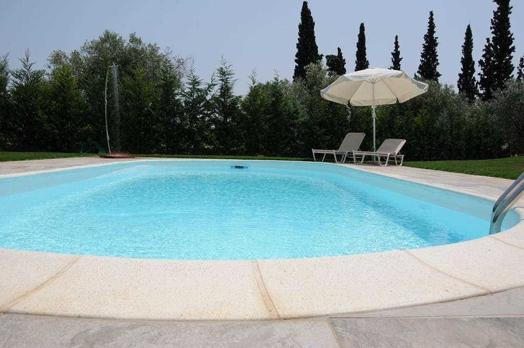 Foto 13 von 46: Villa für 14 Personen mit Balkon