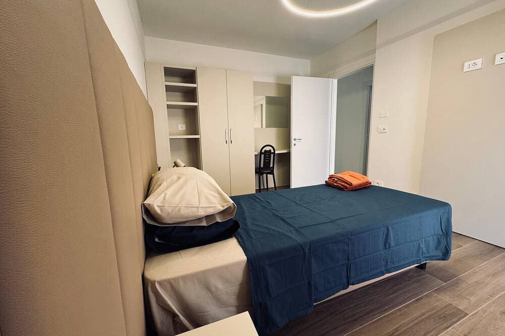 Foto 4 von 28: Two-bedroom apartment