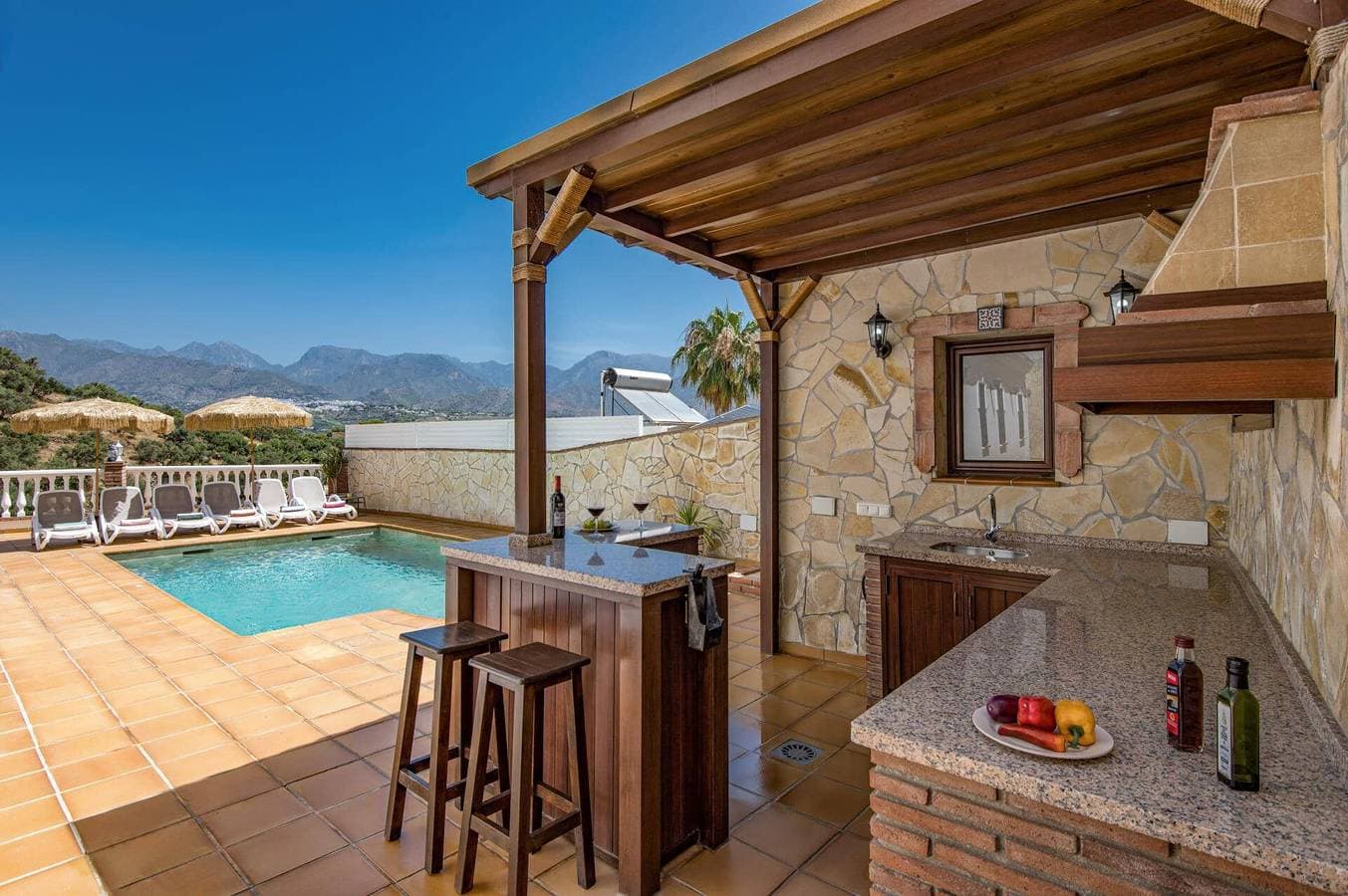 Foto 6 von 37: Villa für 8 Personen mit Garten