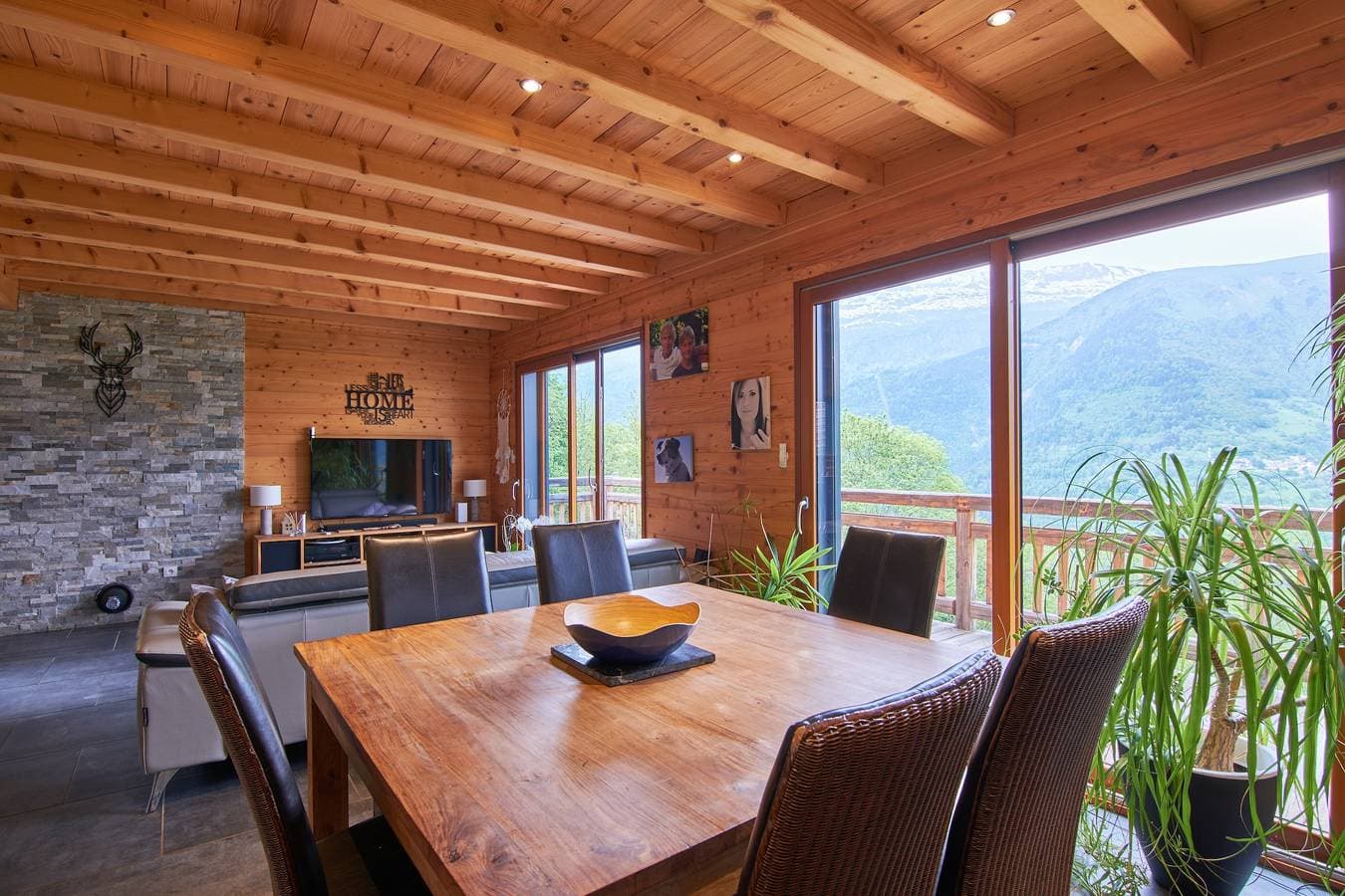 Foto 8 von 26: Chalet "La Traverse" mit Bergblick, Whirlpool & WLAN