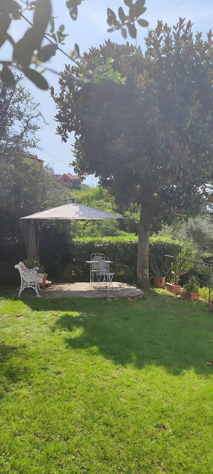 Foto 5 von 18: Ferienwohnung '5 Terre - Lerici - La Bouganville' mit Meerblick, WLAN und Klimaanlage