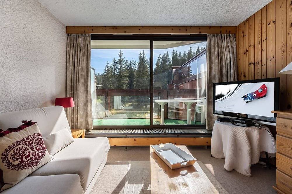 Foto 4 von 15: Charmante Ski-in-Ski-out-Wohnung mit Südbalkon in Courchevel 1850