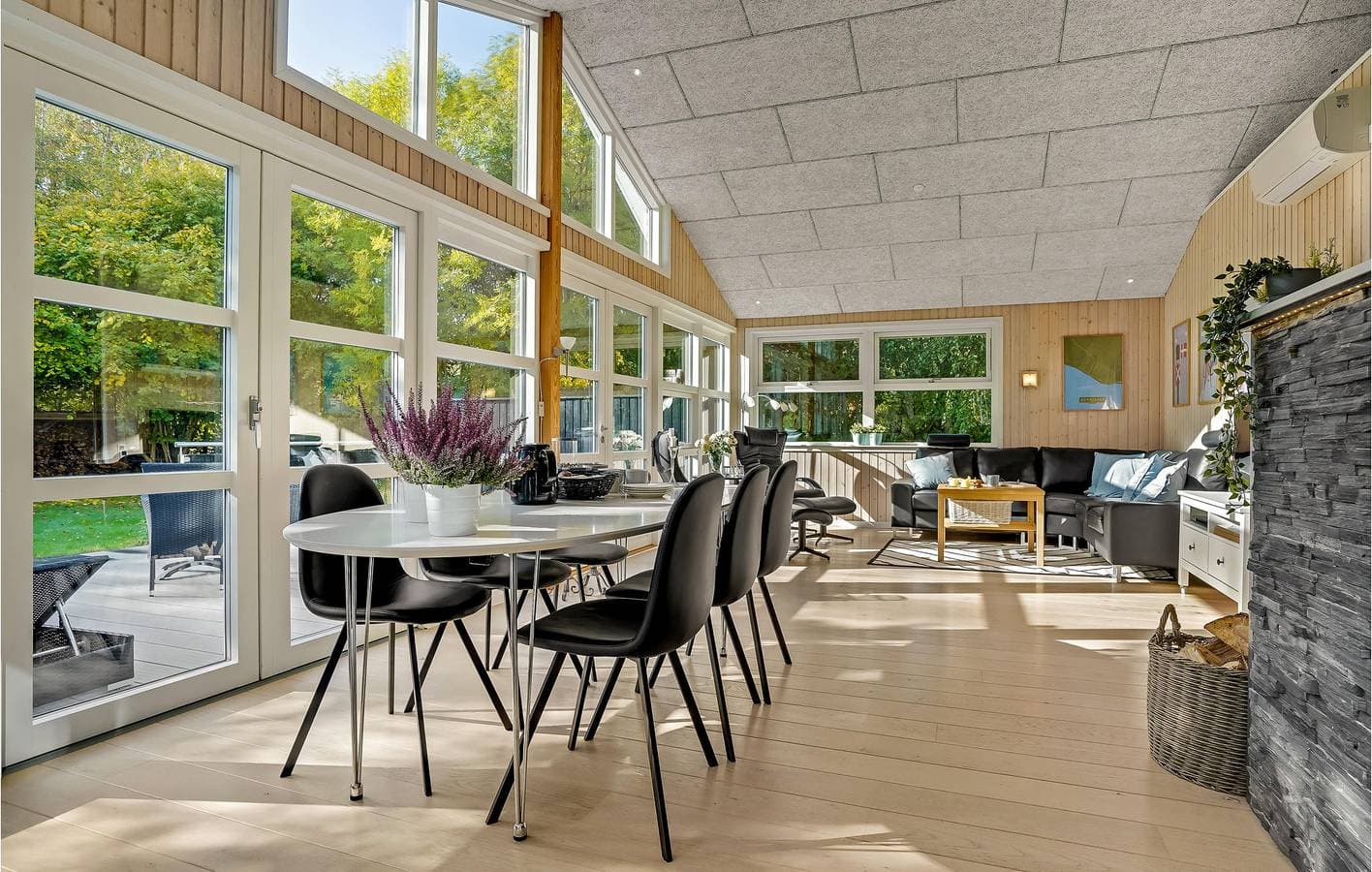 Foto 6 von 26: Ferienhaus für 6 Personen mit Terrasse