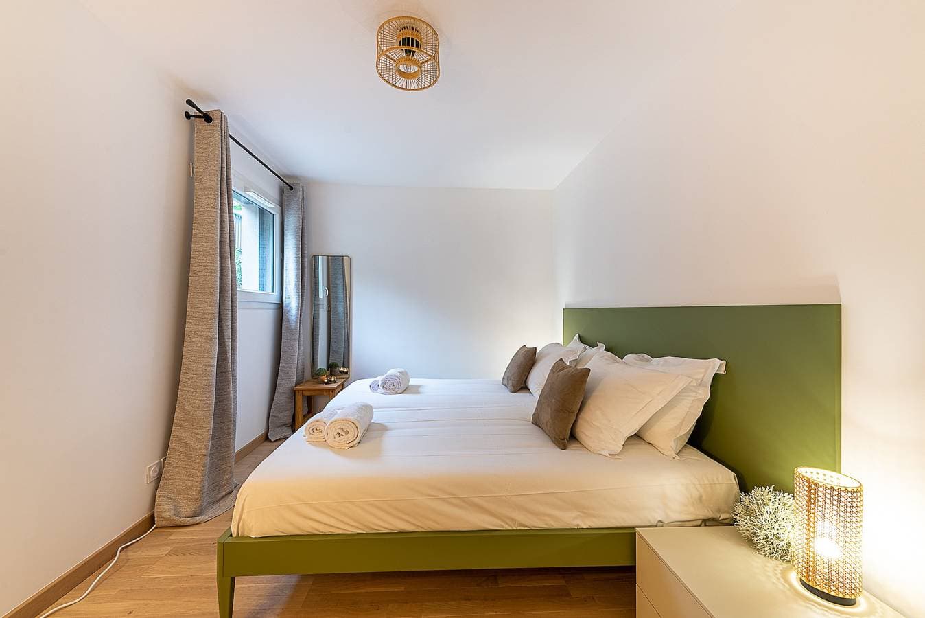 Foto 6 von 22: Ferienwohnung für 4 Personen mit Seeblick