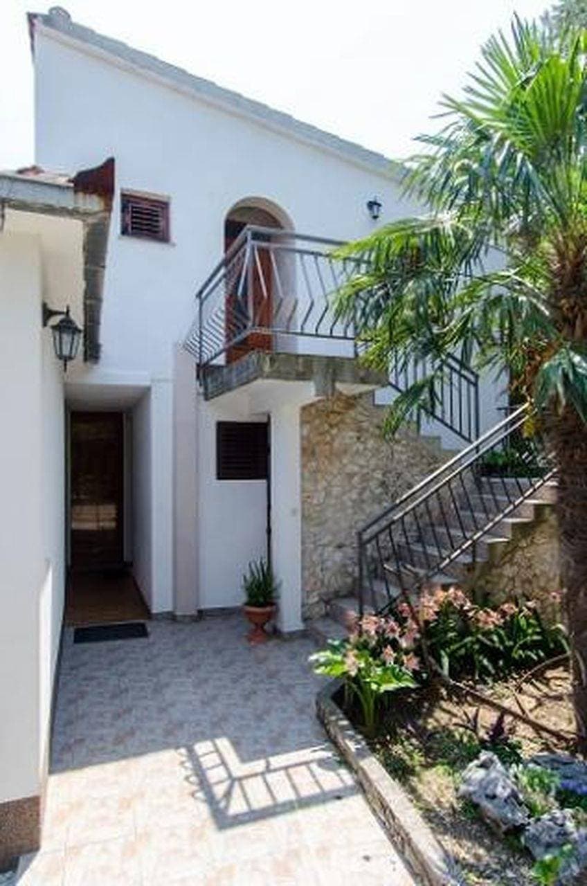 Foto 12 von 23: Ferienwohnung in Trogir mit Meerblick, Balkon, Klimaanlage, W-Lan (5055-1)