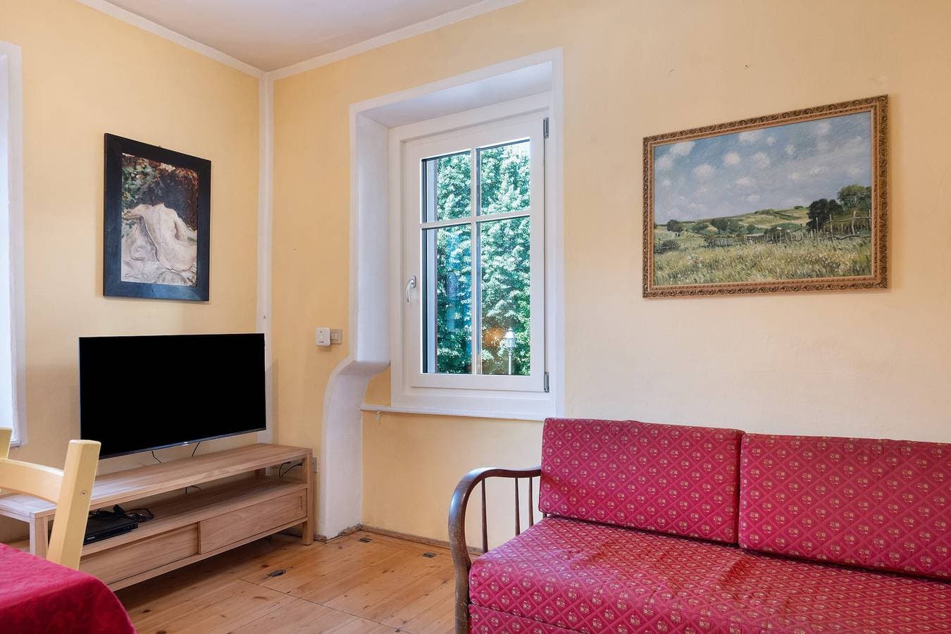 Foto 2 von 24: Ferienwohnung 'Casa Avisio' mit privatem Garten, WLAN und Skigebieten in der Nähe