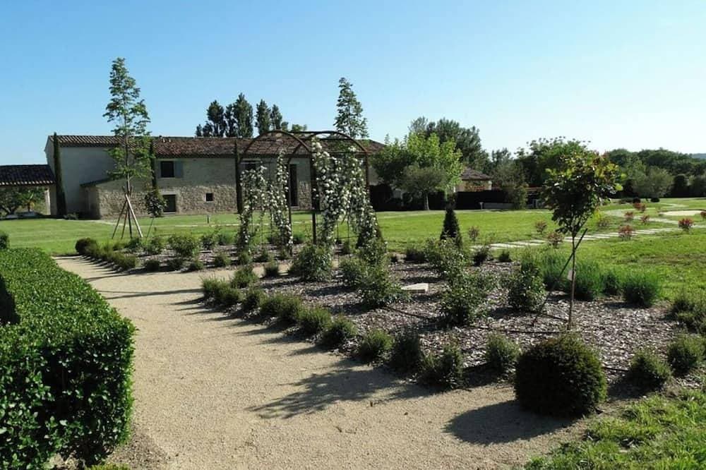 Foto 13 von 30: Luxurious 5* stone farmhouse