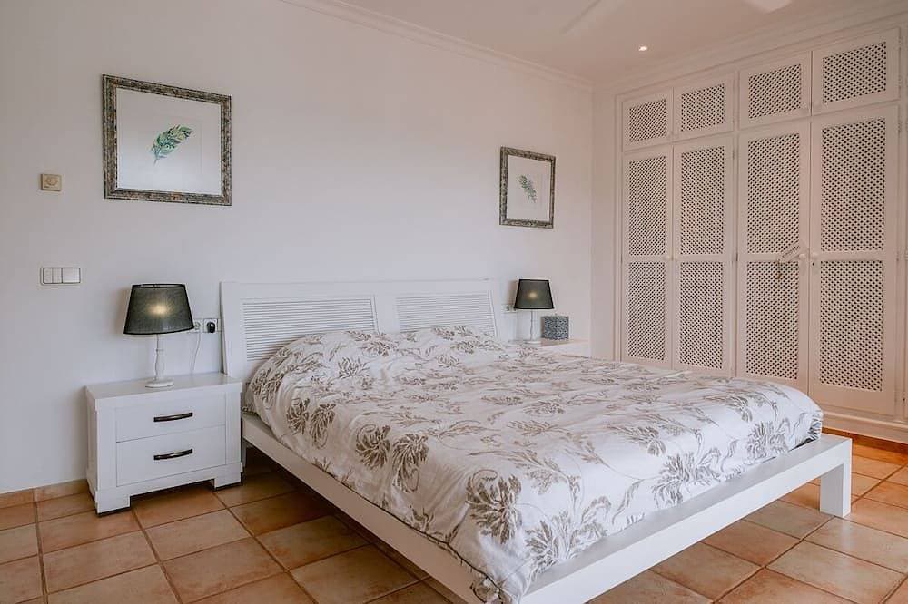 Foto 6 von 30: Amazing villa with pool in a beautiful and quite area