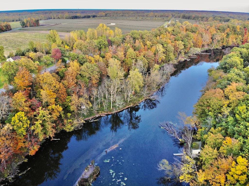 Foto 4 von 50: Gemütliches Ferienhaus mit direktem Zugang zum Fluss - ideal zum Angeln oder für einen Wochenendausflug