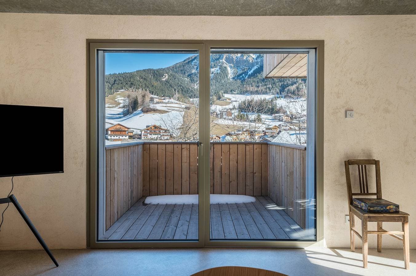 Lena Dolomites Suite 1